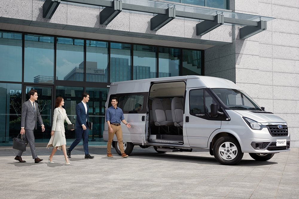 2023 Ford Transit Trail reaches out to modern Vanlife nomads
