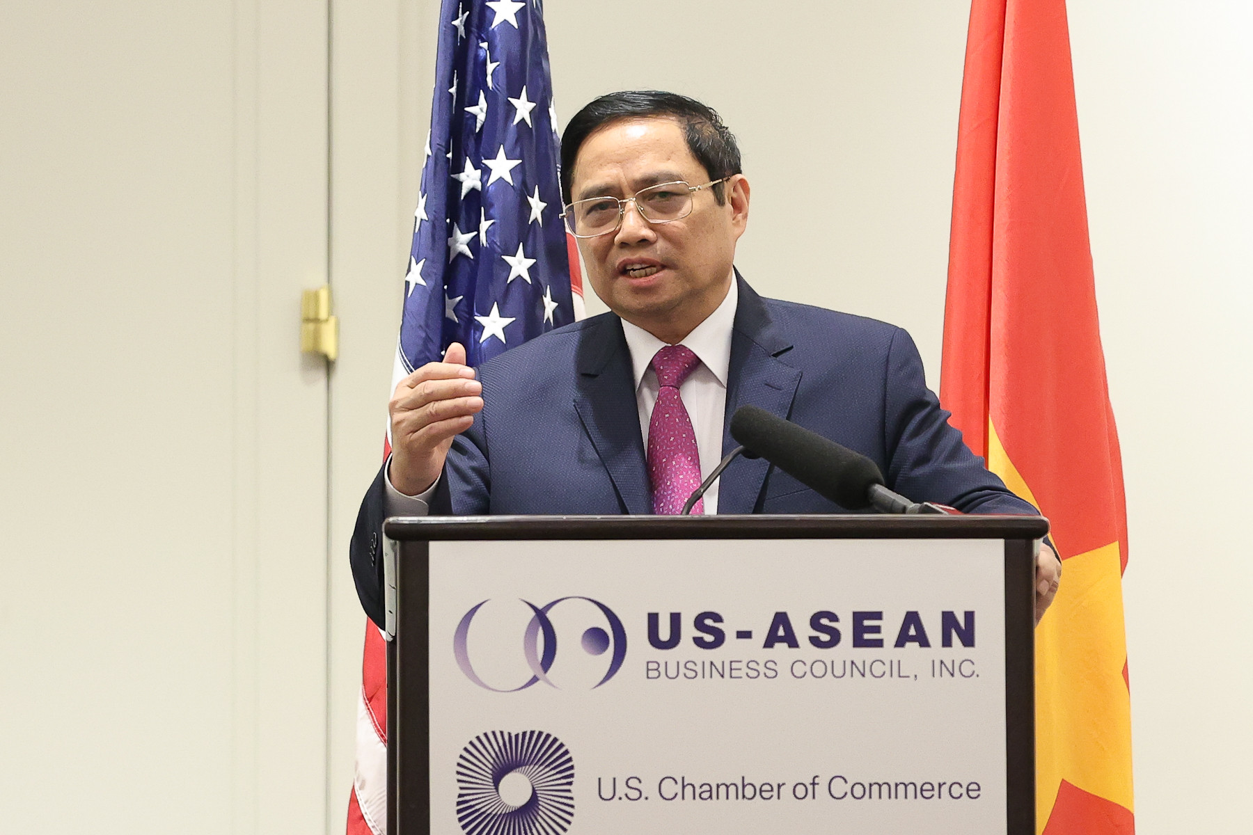 Thủ tướng: Quan hệ Việt Nam-Hoa Kỳ 'thăng trầm và đột phá' - Ảnh 1.
