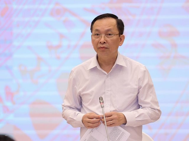 Phó Thống đốc Thường trực NHNN Đào Minh Tú: Chưa bao giờ có văn bản về  “siết”, “cắt” tín dụng bất động sản