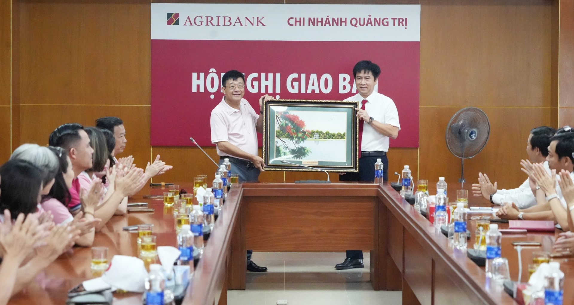 hhnh-lam-viec-voi-agribank-3.jpg