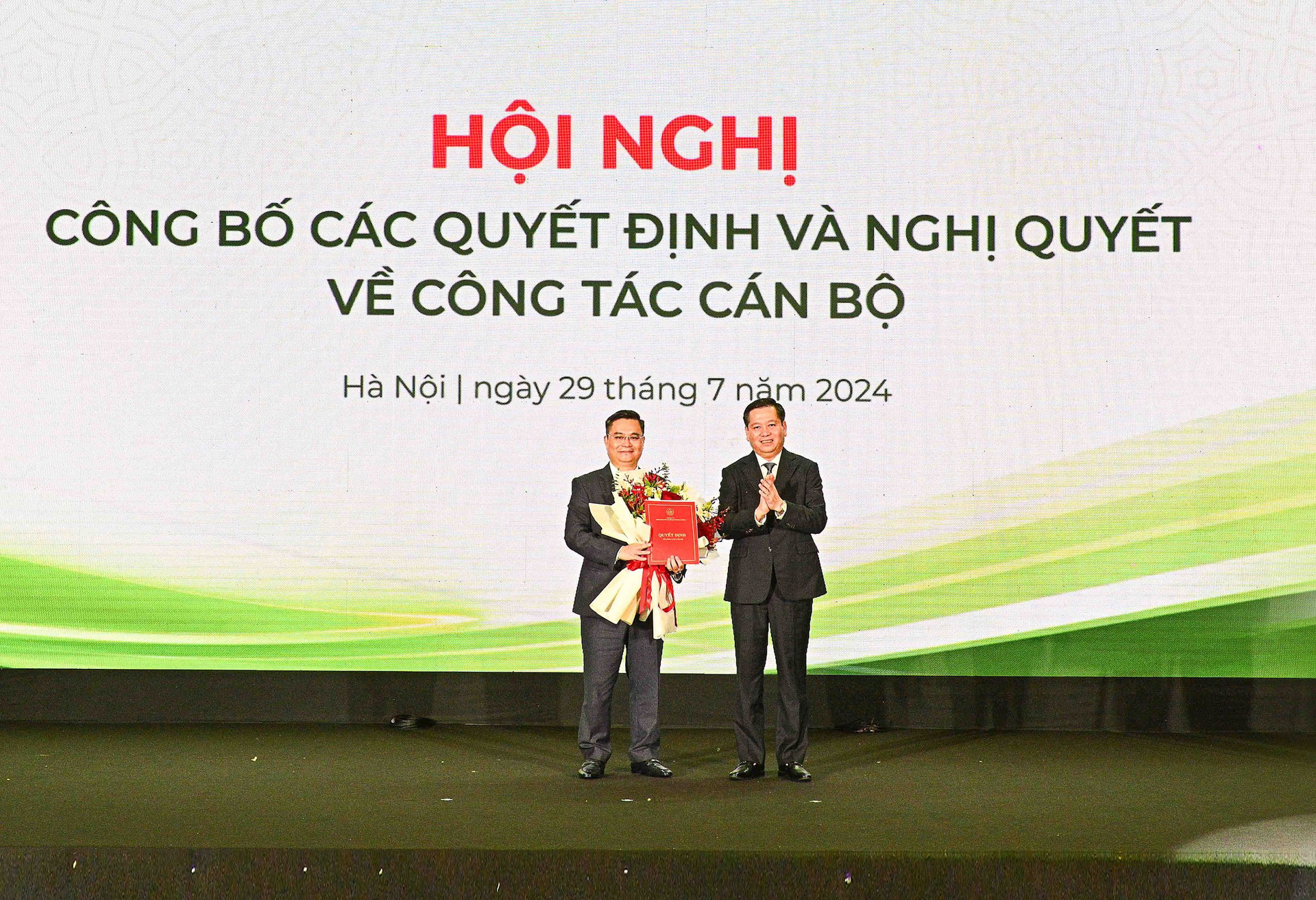 20240729_ndt_bonhiemcthdqt_nguyenthanhtung_ptgdphutrach_bdh_lequangvinh-2-copy.jpg