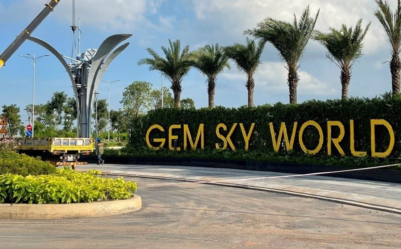 gem-sky-world-.jpg