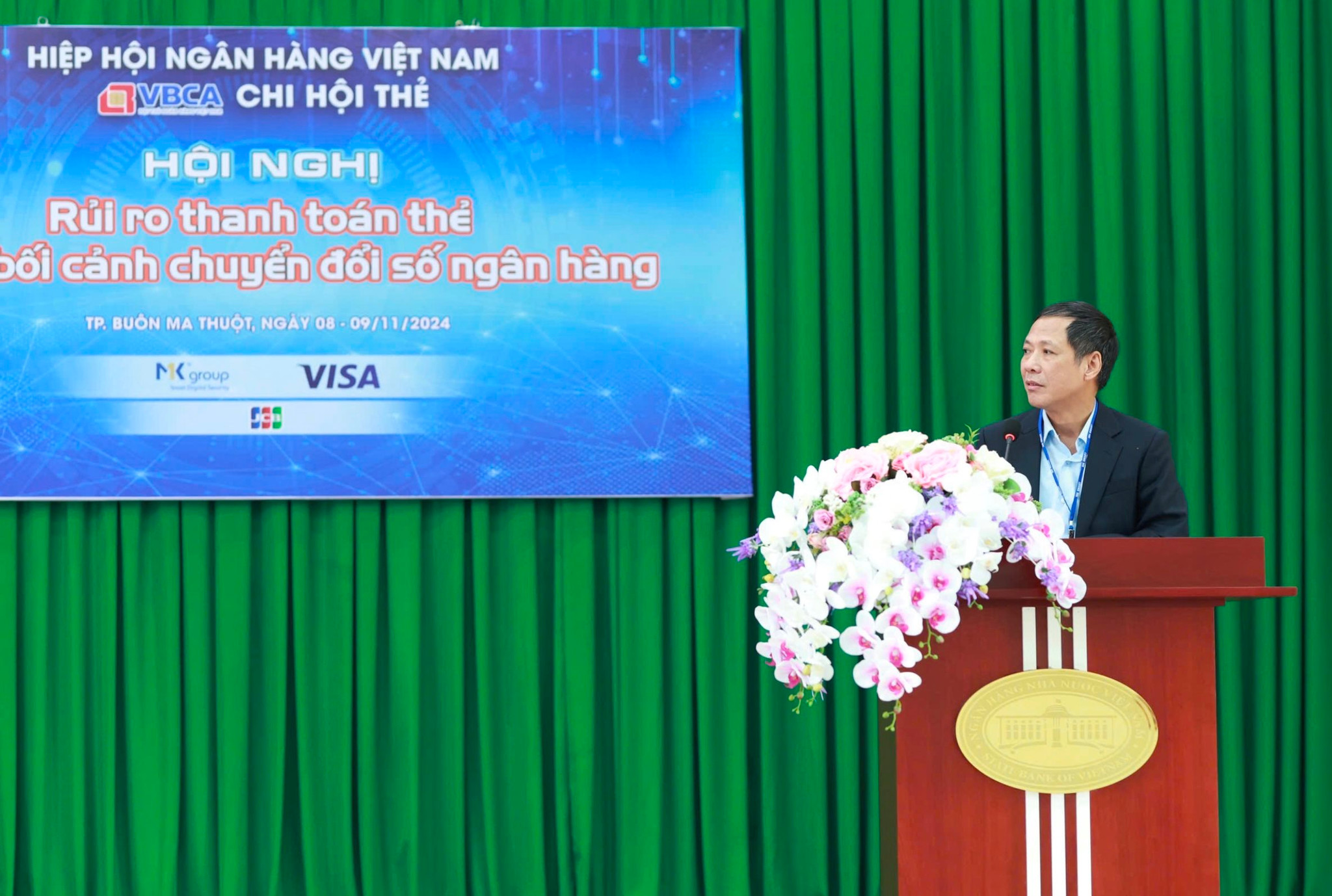 Mr. Le Van Tuyen - Deputy Director, Payment Department, SBV