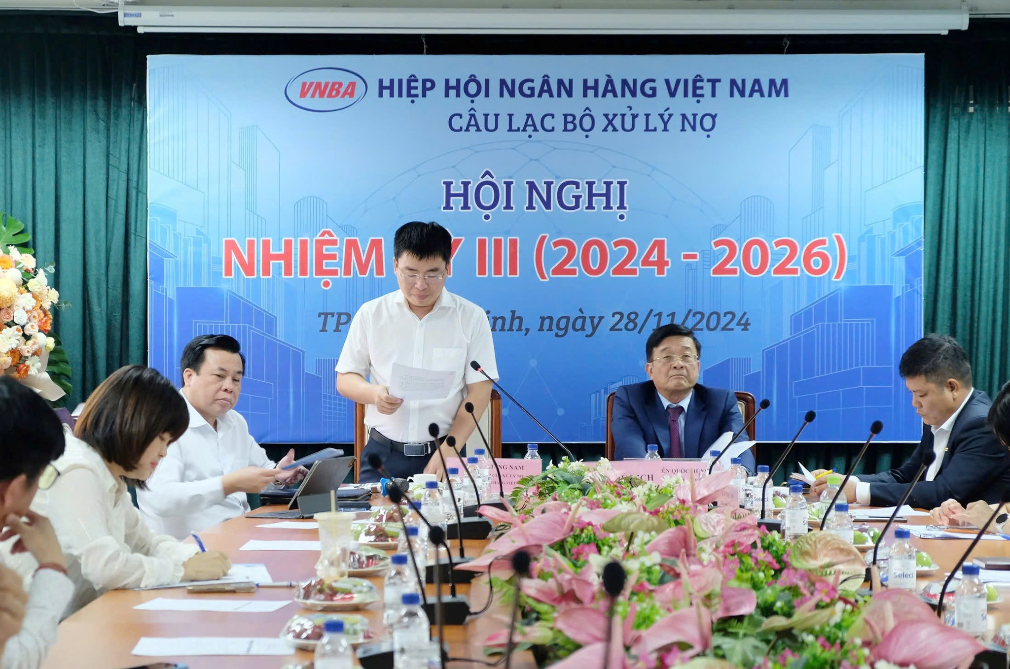 Ông Đỗ Giang Nam, Chủ nhiệm Câu lạc bộ AMC phát biểu khai mạc Hội nghị