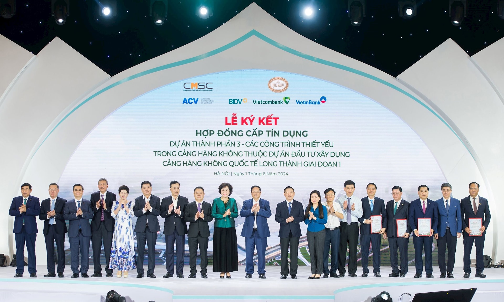 20250110_vietcombank_qhcc_10dauan2024_04.jpg