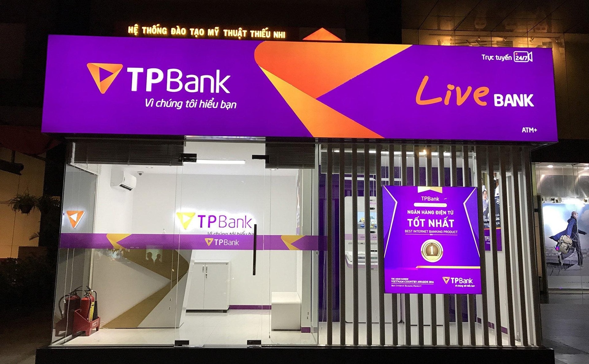 tpbank-1-.jpg