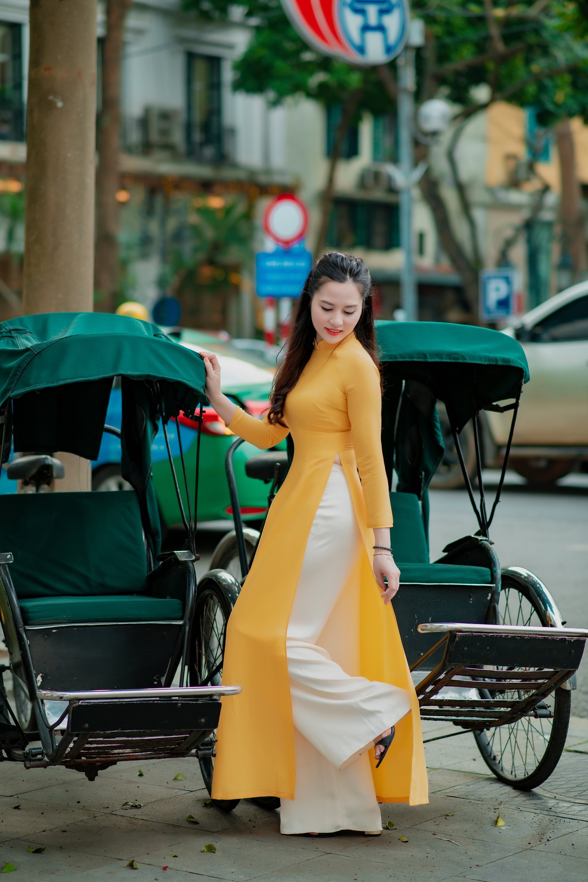 khuyen-khich-vu-thi-lan-huong.jpg
