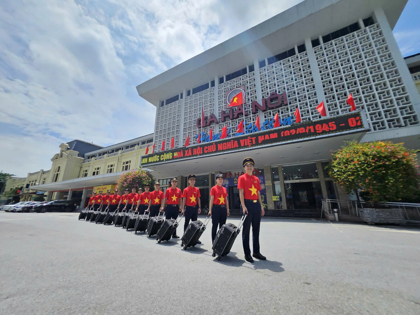 tau-thong-nhat-1.png