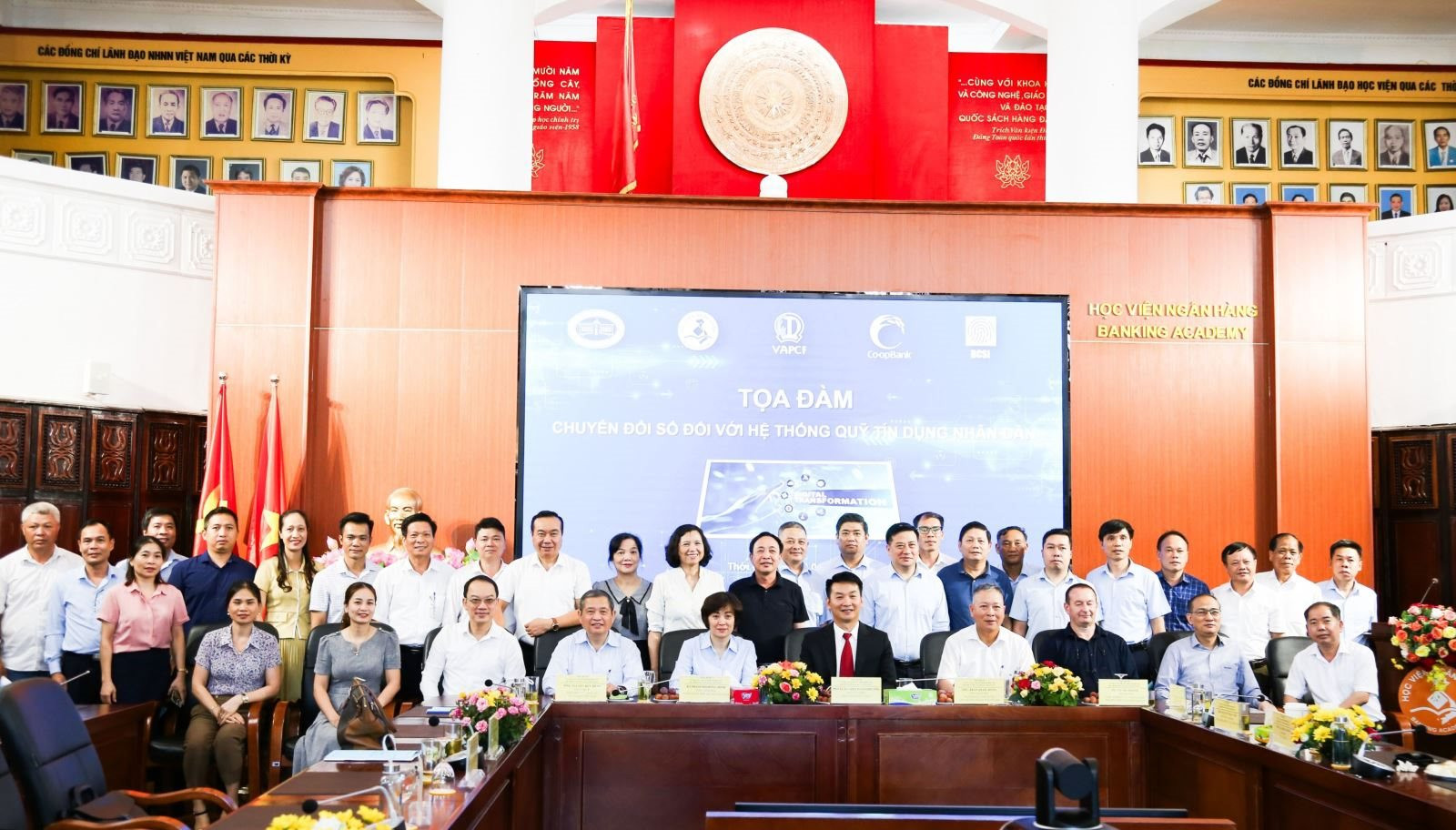 chuyển đổi số