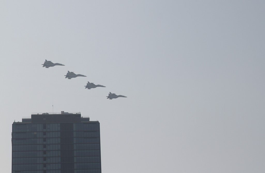 hinh-may-bay-su-30-17459780203501559354452.jpg