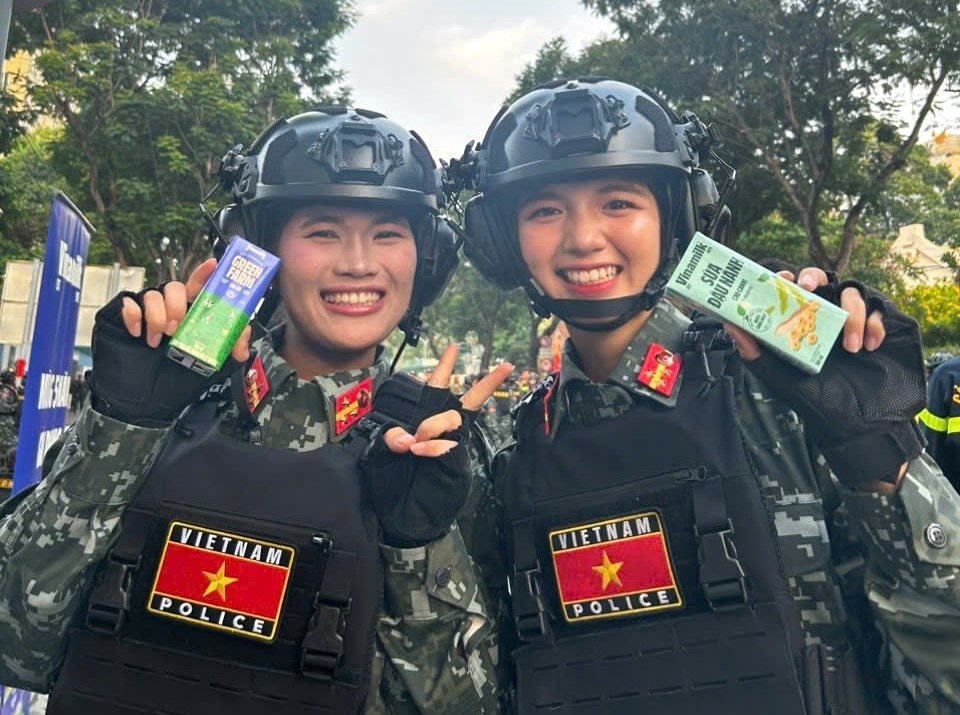 vnm-30.04-02a.jpg
