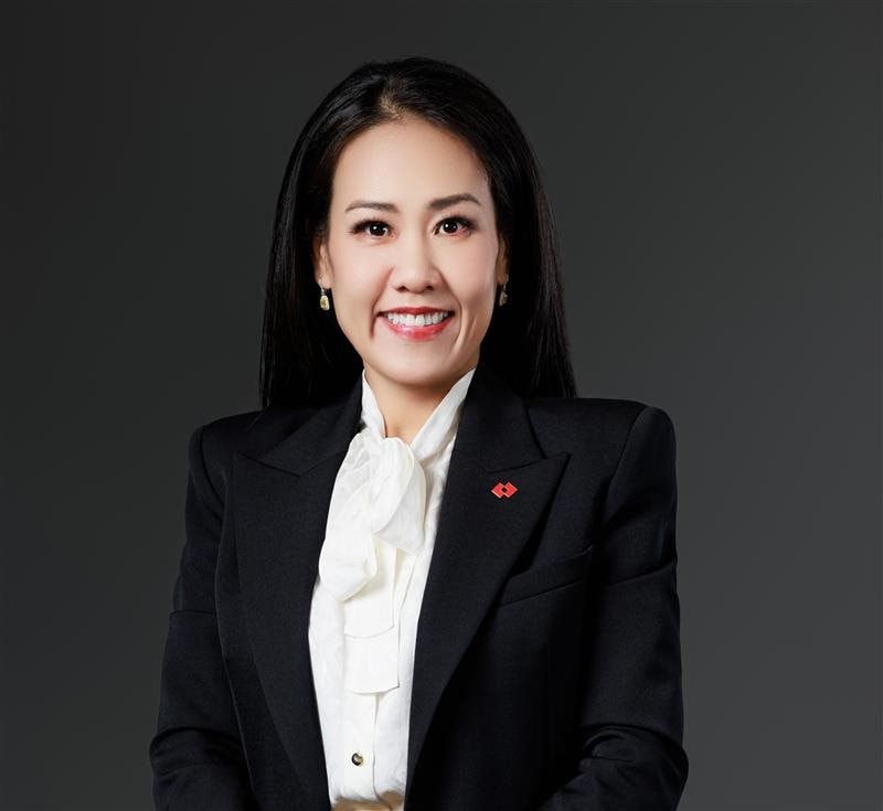 ba-thai-minh-diem-tu-_-cmo-techcombank.jpg