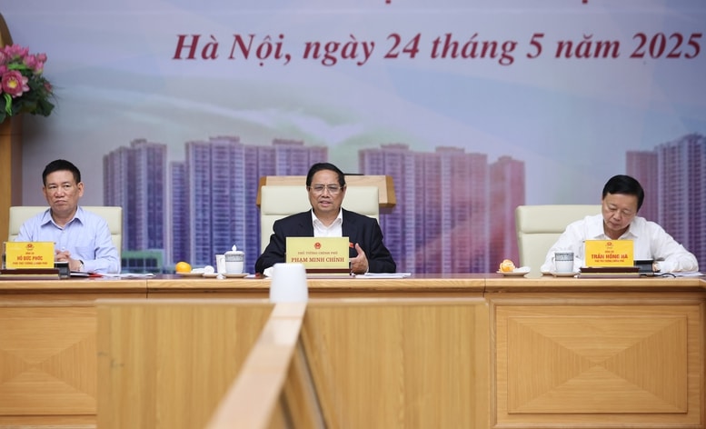 Thủ tướng: Nghiên cứu lập sàn giao dịch vàng; tách bạch quản lý nhà nước và kinh doanh vàng- Ảnh 2.
