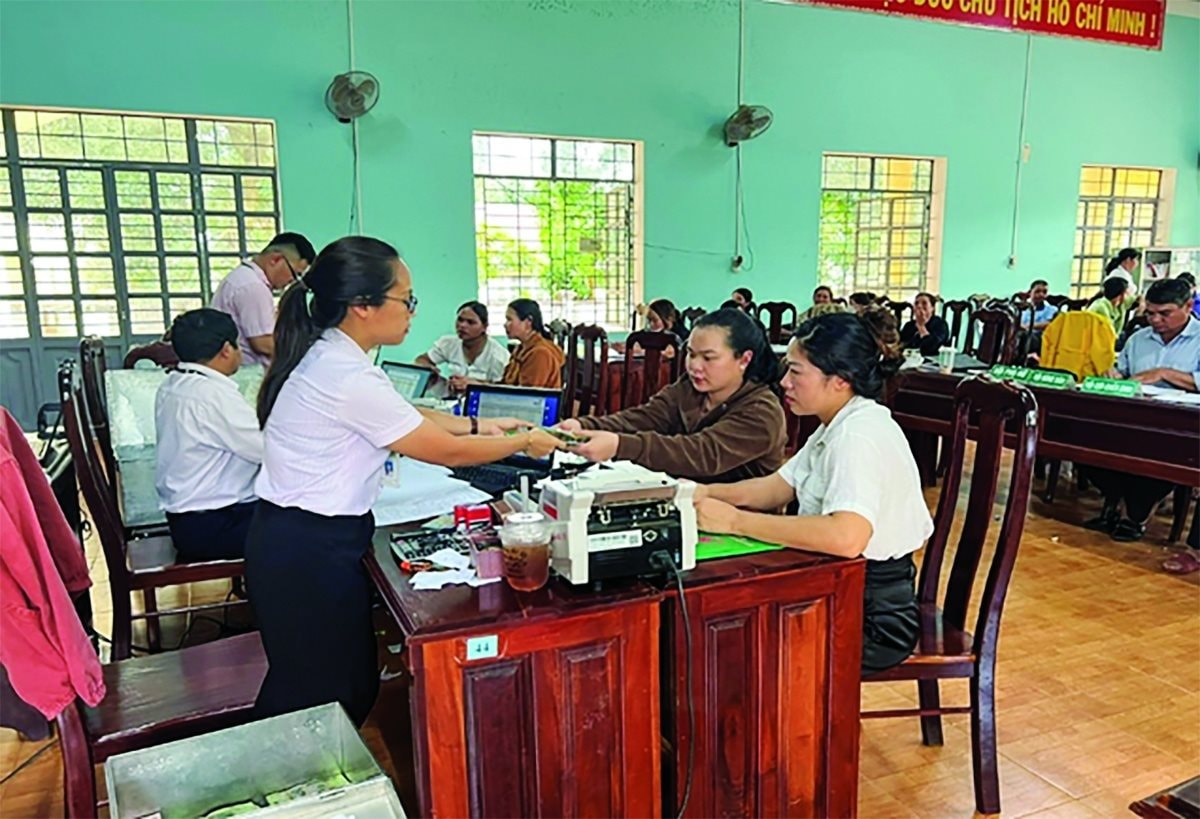 giai-ngan-von-tin-dung-chinh-sach..jpg