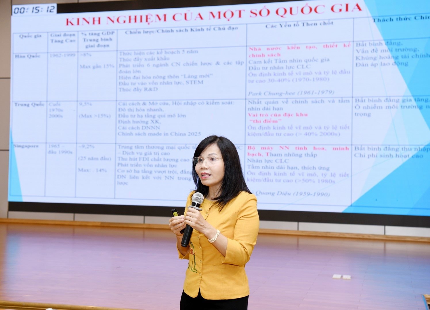 tran-thi-van-hoa-2-.jpg
