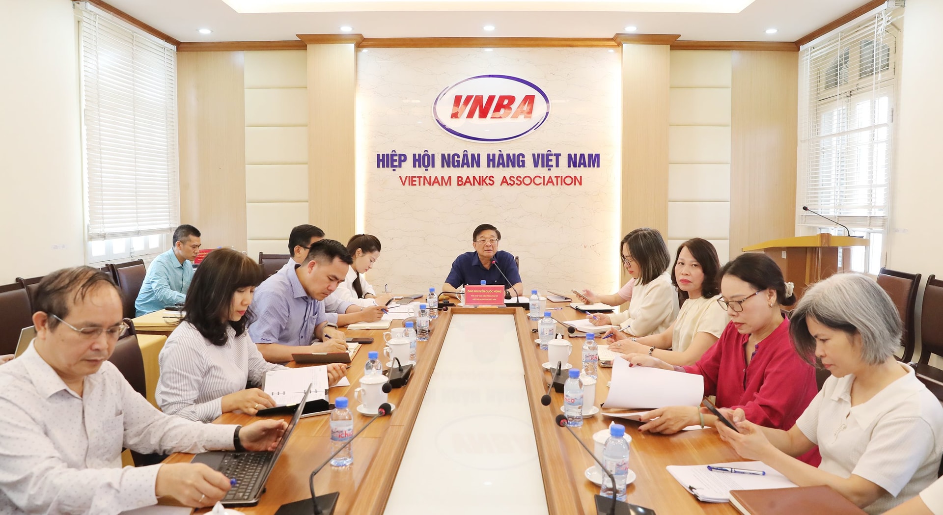 hop-vnba-toan-canh.jpg