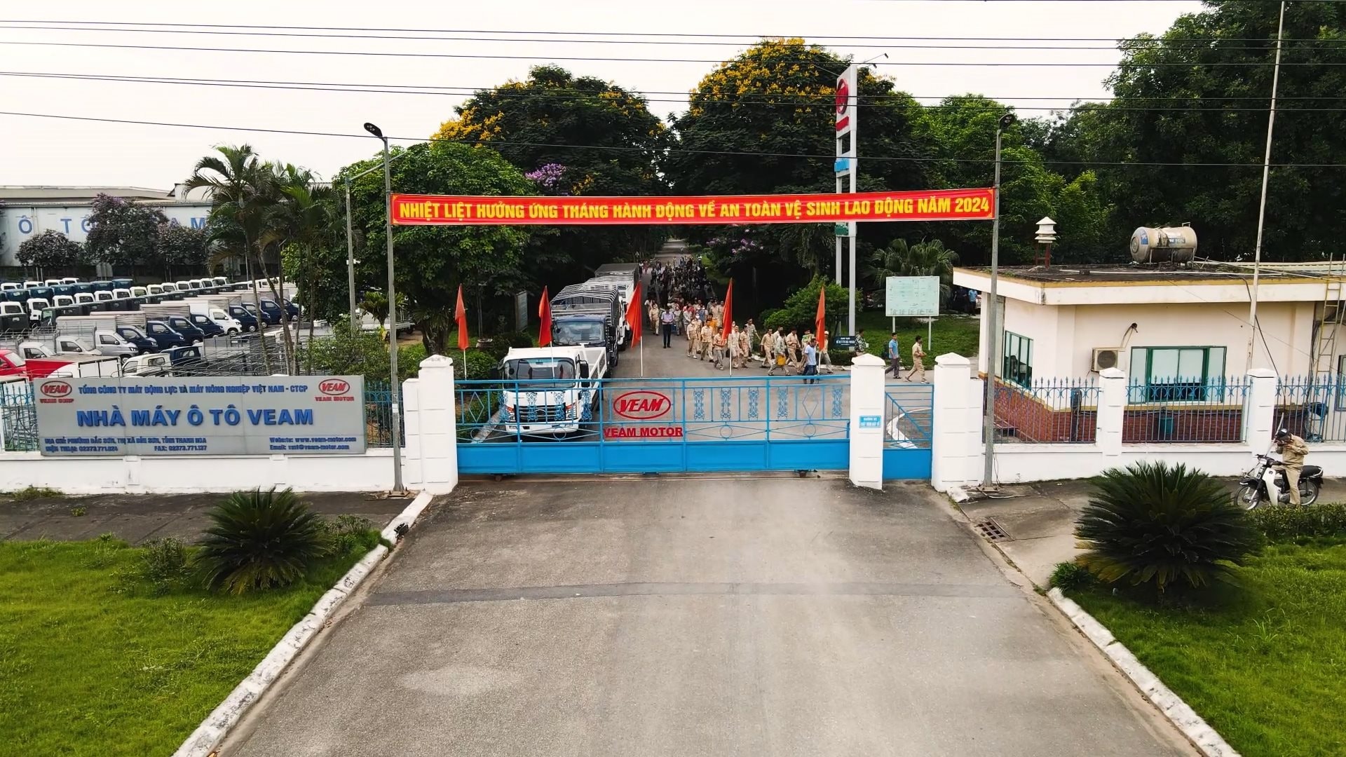 nha-may-o-to-veam-file-sach-khong-nhac-00-00-23-18-still011-96489286907246993210477-1-.jpg