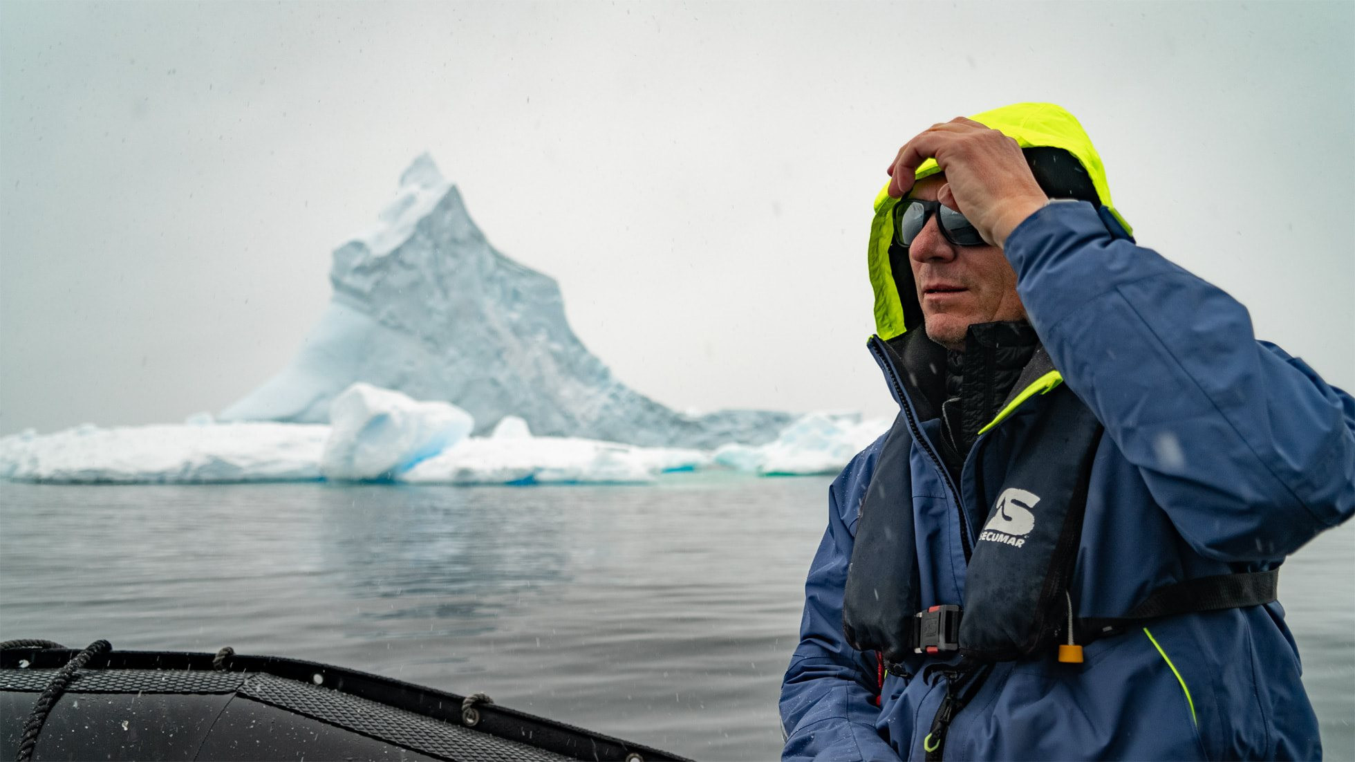 apple-vision-pro-immersive-films-bill-weir-cnn_big.jpg.large_2x.jpg