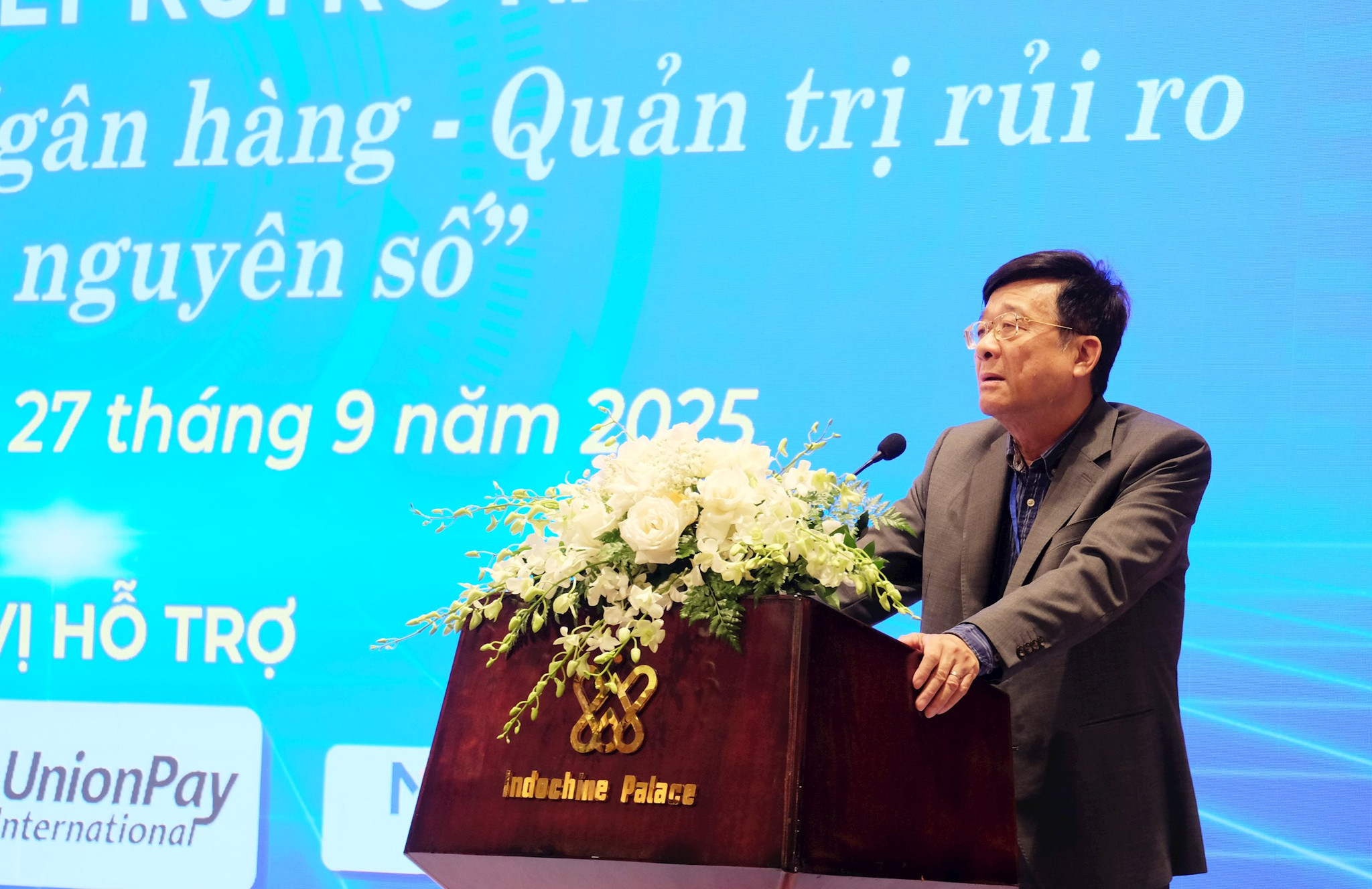 mr-hung.jpg