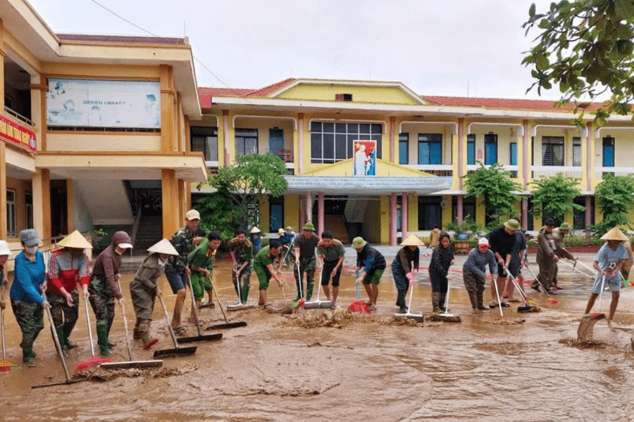 Chính phủ ban hành Nghị quyết về các giải pháp khắc phục hậu quả thiên tai, phục hồi sản xuất khu vực miền Trung- Ảnh 1. Chính phủ ban hành Nghị quyết về các giải pháp khắc phục hậu quả thiên tai, phục hồi sản xuất khu vực miền Trung- Ảnh 1.