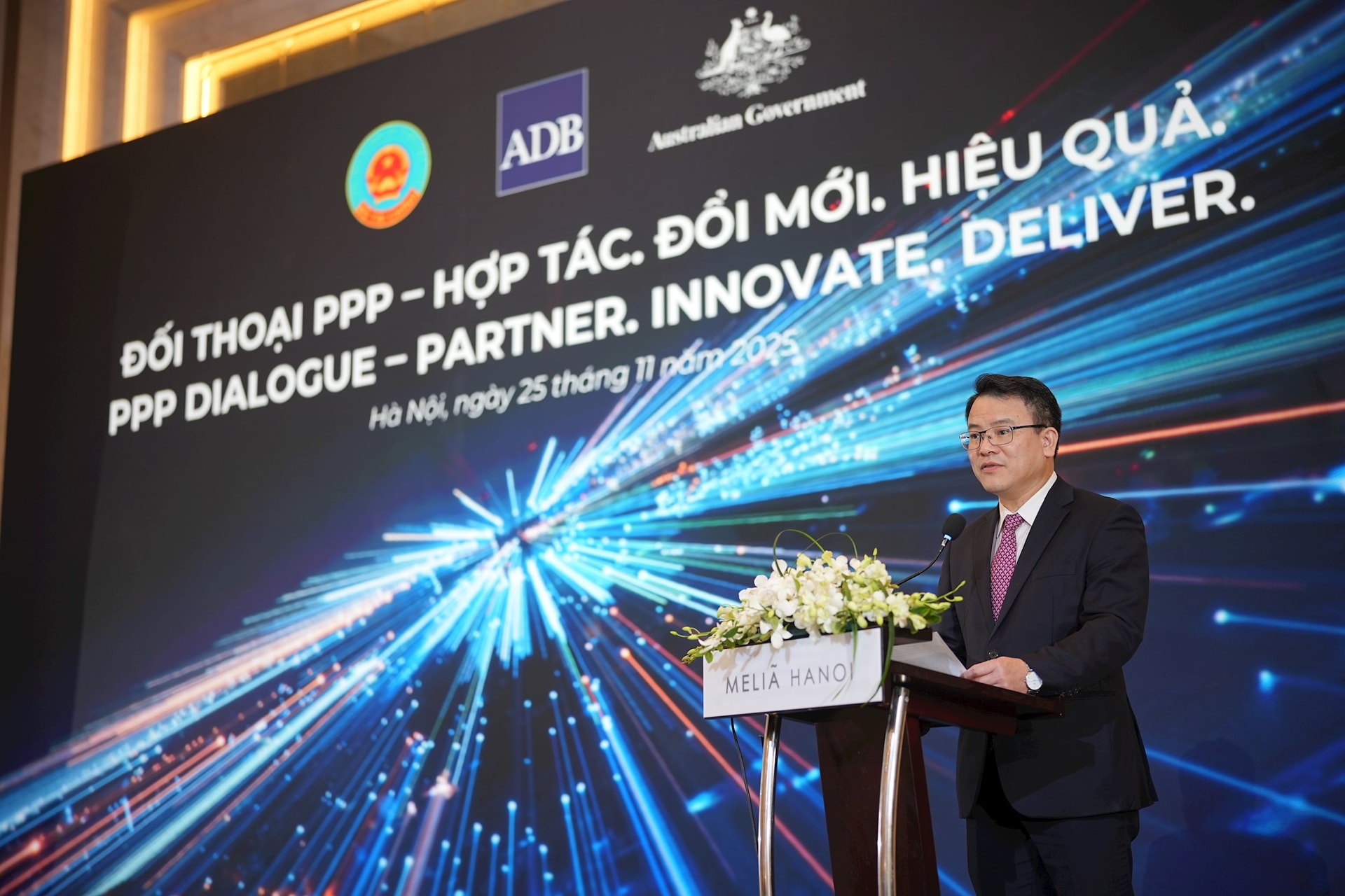 ong-tran-quoc-phuong-thu-truong-bo-tai-chinh-phat-bieu-khai-mac.jpg