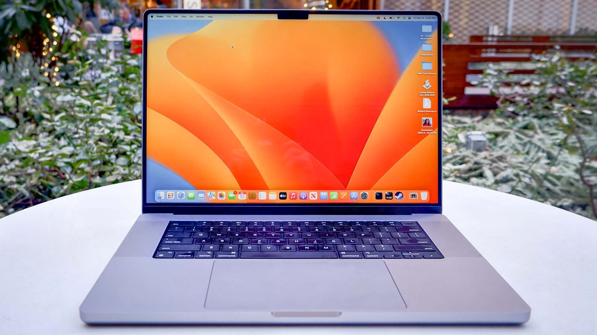 macbook-pro-16-inch-m2-2023.jpg
