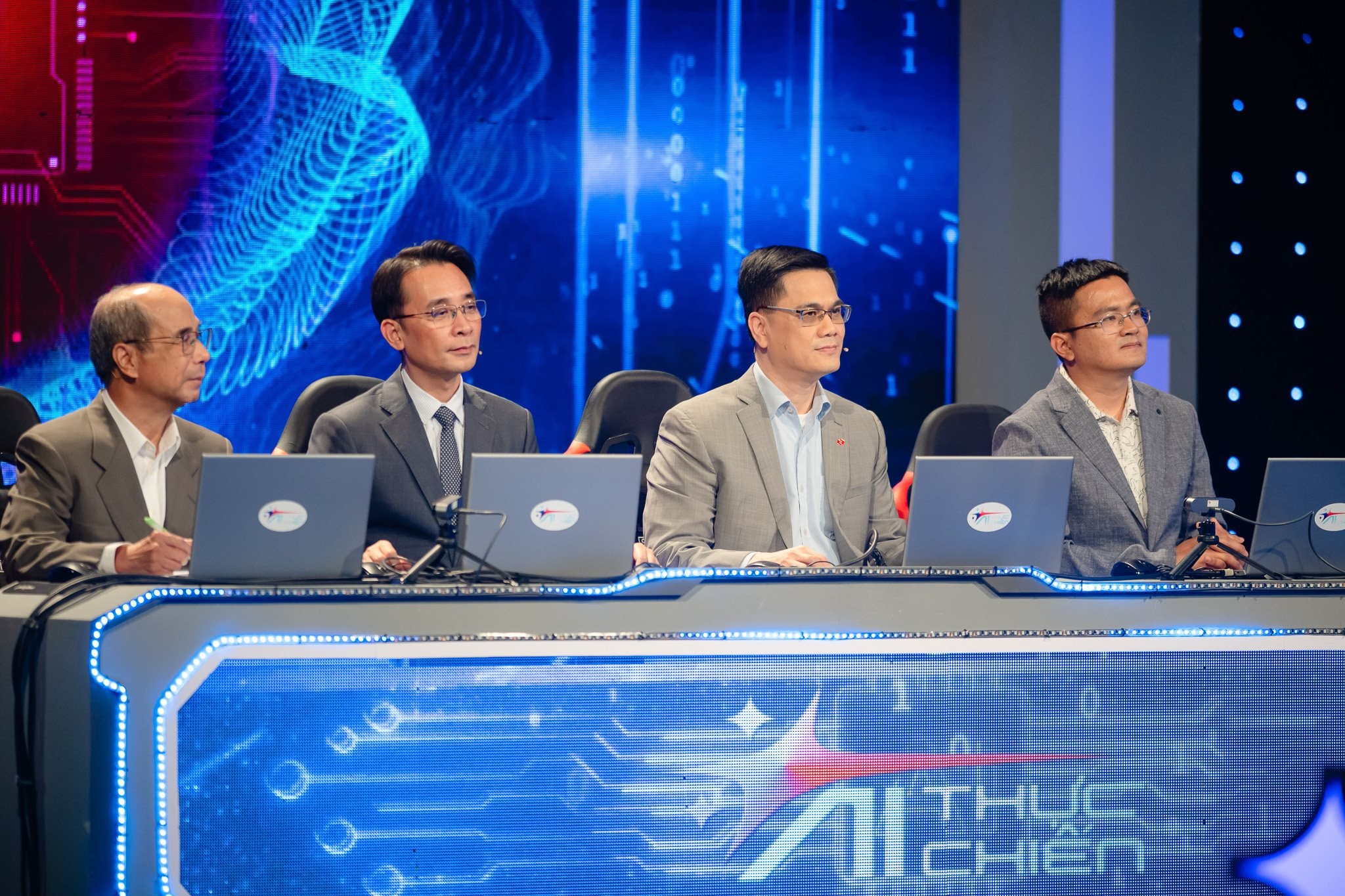 cio-techcombank-lam-giam-khao-a.i-thuc-chien-.jpg