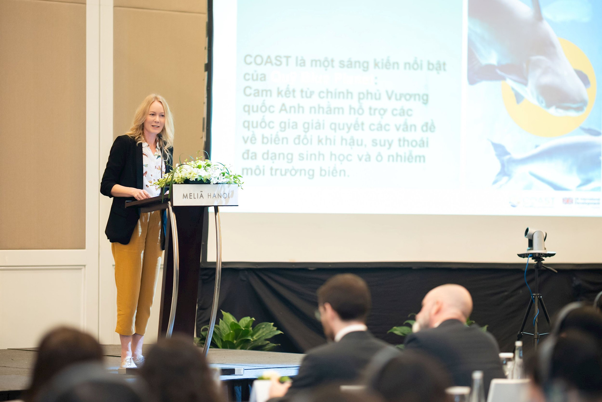 4.-giam-doc-chuong-trinh-coast-facility-ingrid-kelling.jpg