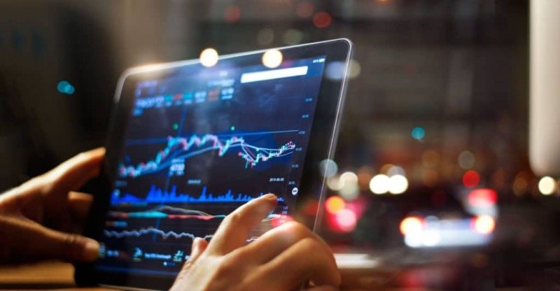 1600x1114-financial-graph-filtered-istock-da-kuk-131758788720250310113915.jpg