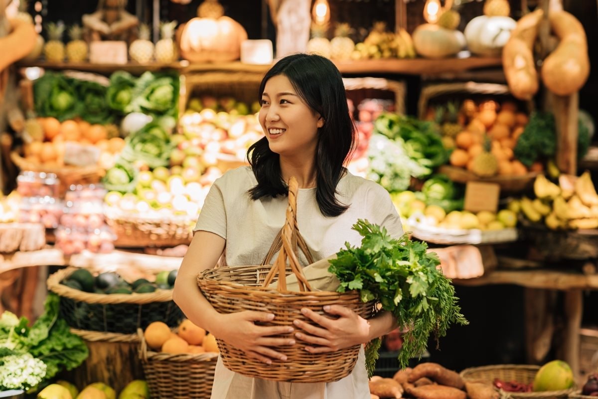 booking.com-taste-of-home-asia-pacific-image-5-_batch_300.jpg