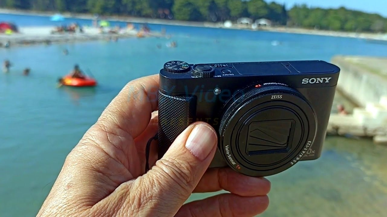 sony-cybershot-dsc-hx90v-sieu-zoom-nho-gon.jpg