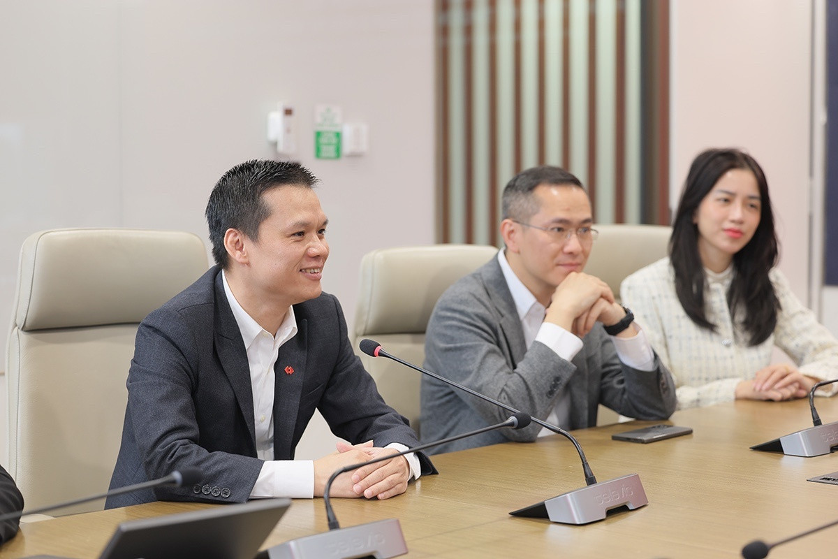 photo.znews.vn-w1200-uploaded-rohuoct-2024_08_16-_techcombank_hkd2.jpg