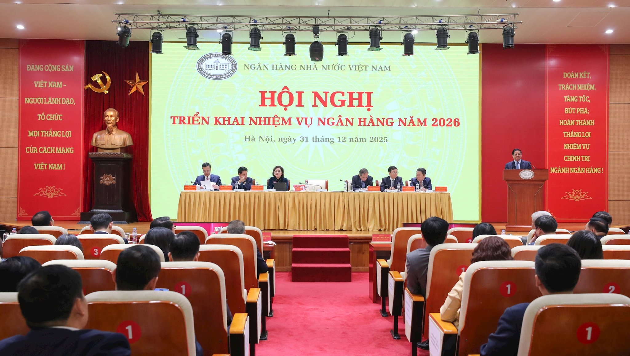 toan-canh-thu-tuong.jpg