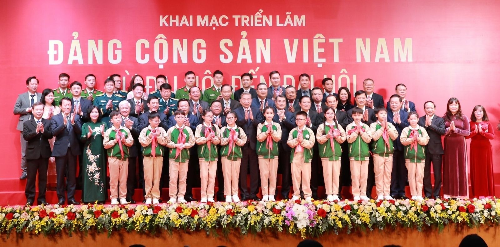 dangcongsan.vn-upload-2006988-fck-hoanth-_trienlam_untitled-28.jpg