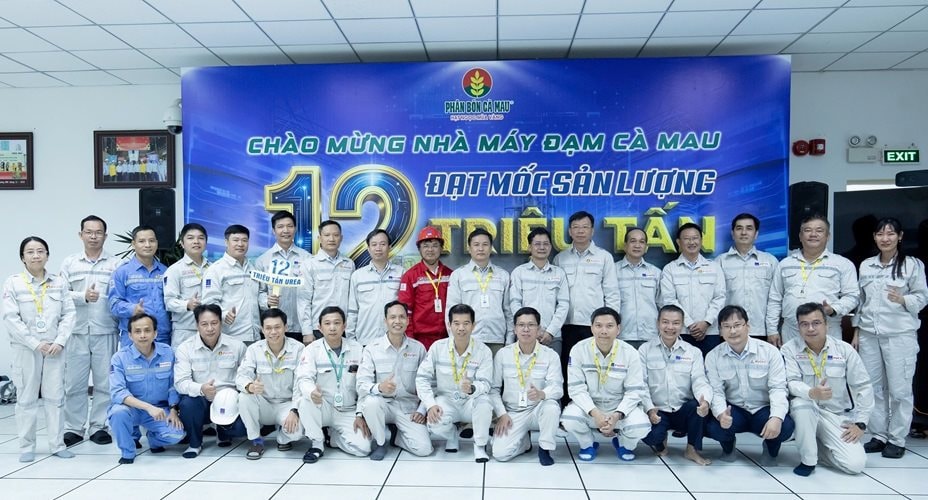 cbcnv-nha-may-dam-ca-mau-quyet-tam-chinh-phuc-nhung-cot-moc-cao-hon-trong-tuong-lai.jpg