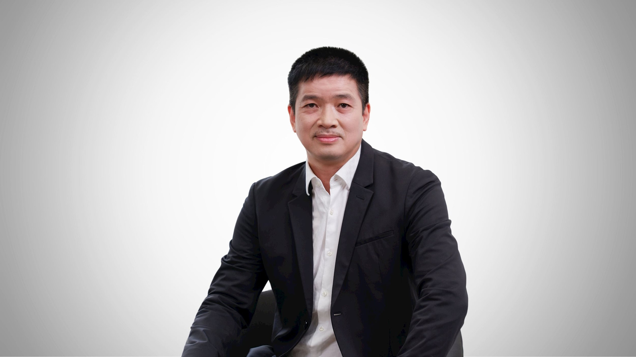 chan-dung-lanh-dao-vba-.jpg