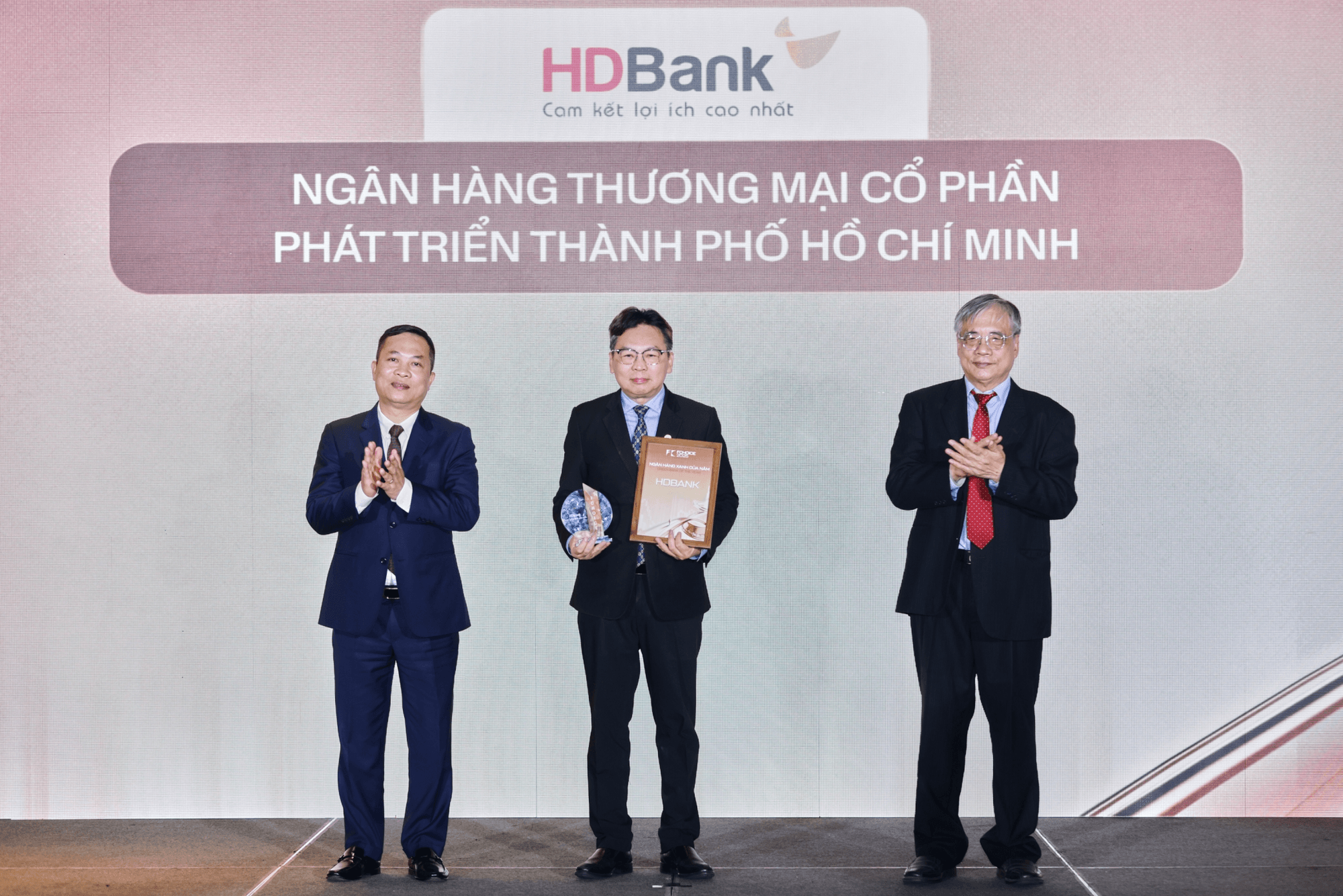 hdbank-nh-xanh.png