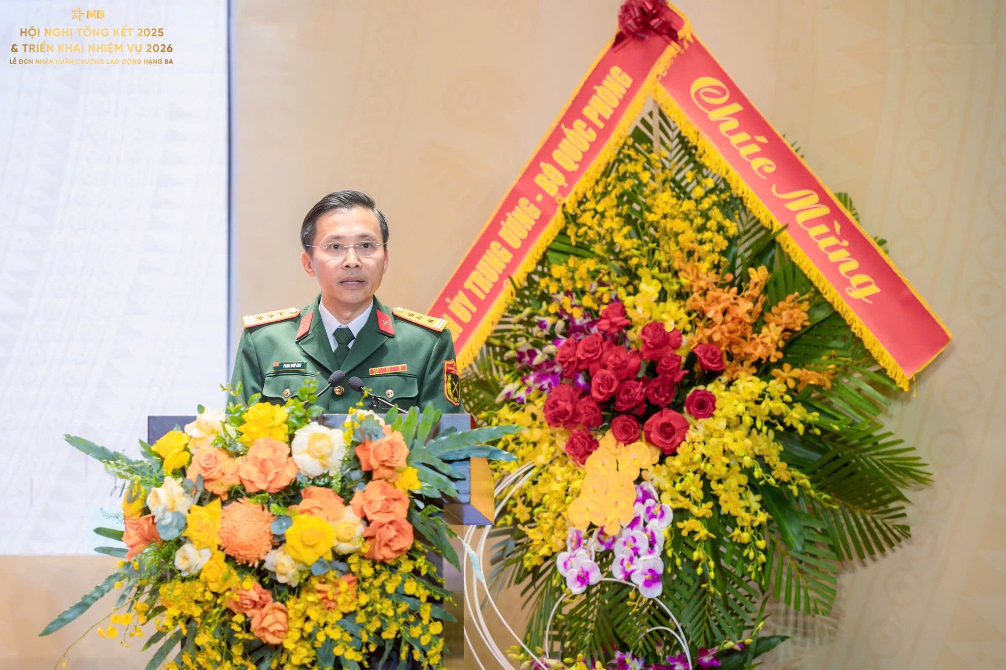 anh-mb.jpg