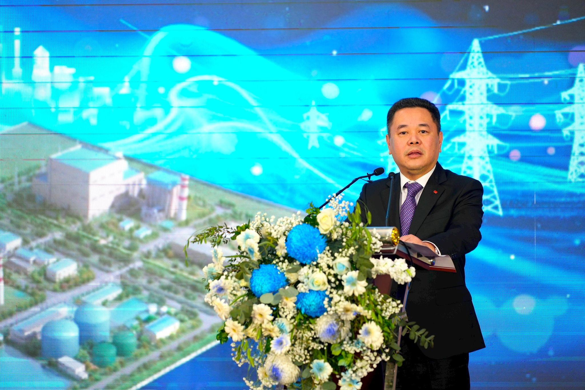 ong-nguyen-ngoc-canh.jpg