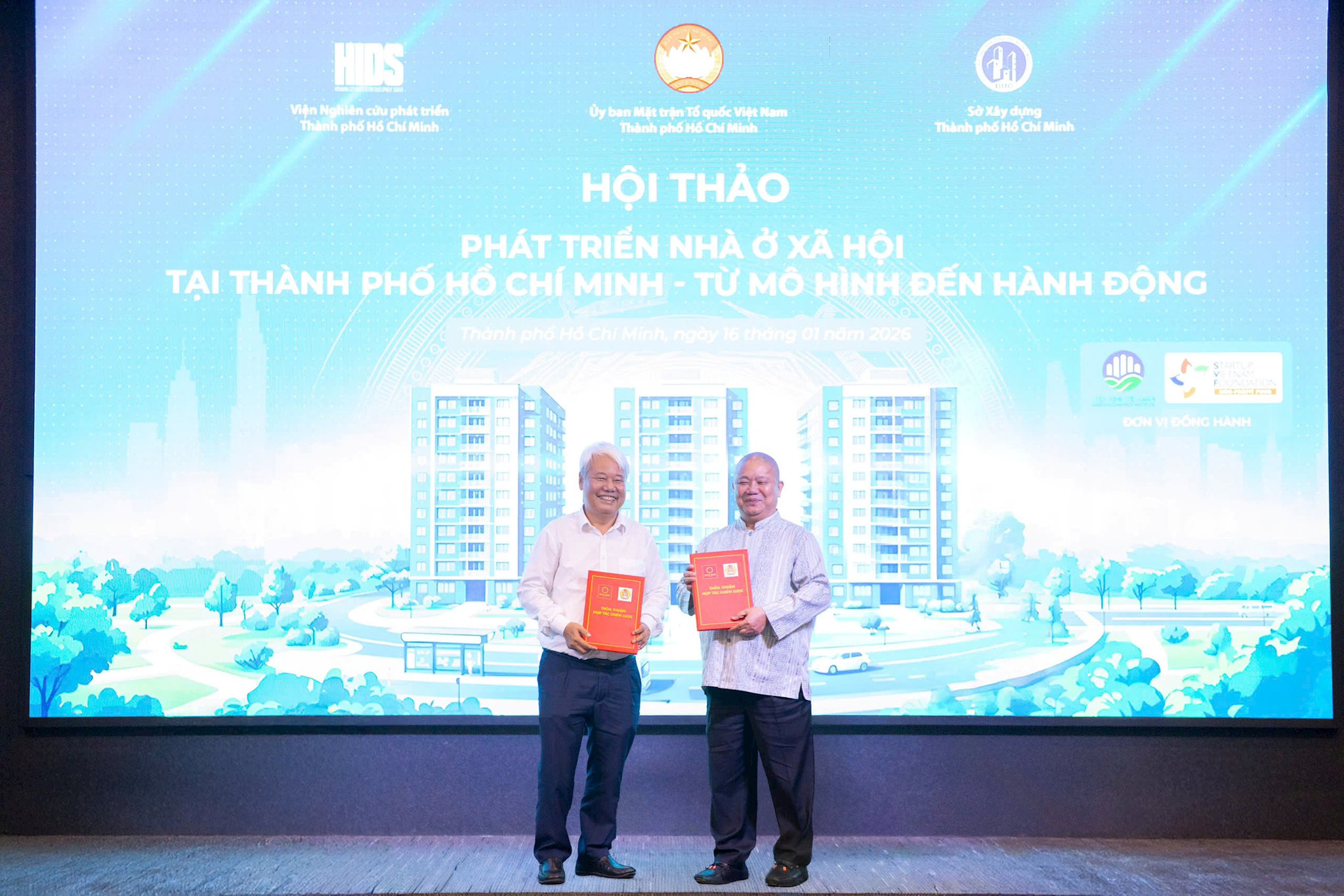 trao-thoa-thuan-hop-tac-du-an-phat-trien-toi-thieu-20000-nha-o-xa-hoi.jpg