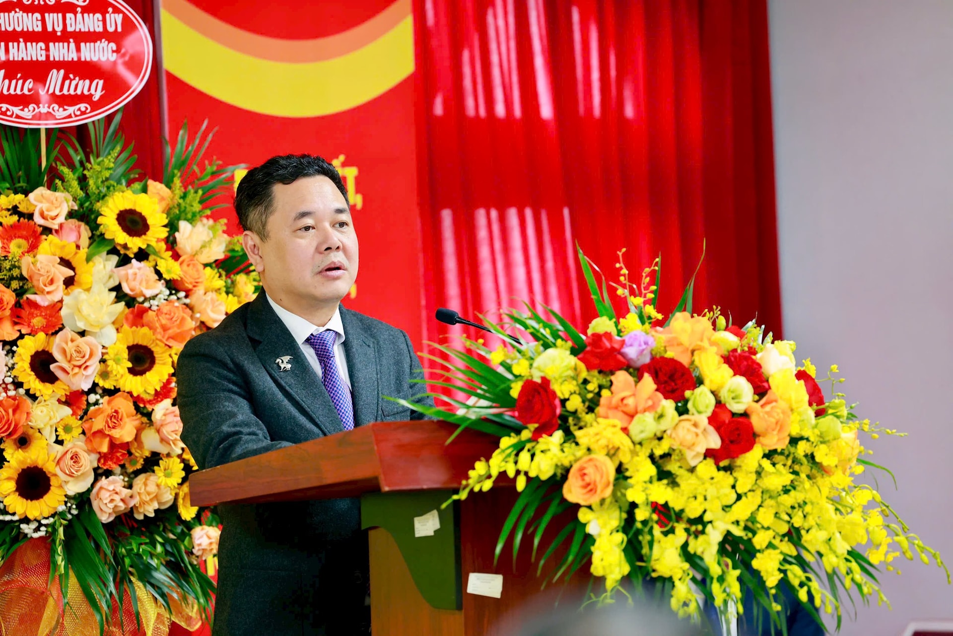 pho-thong-doc-nguyen-ngoc-canh