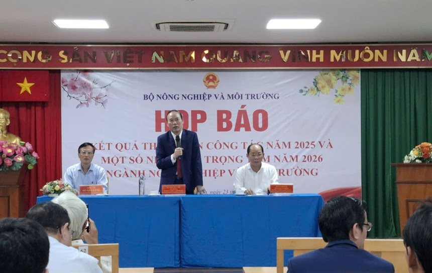 anh-hop-bao.jpg