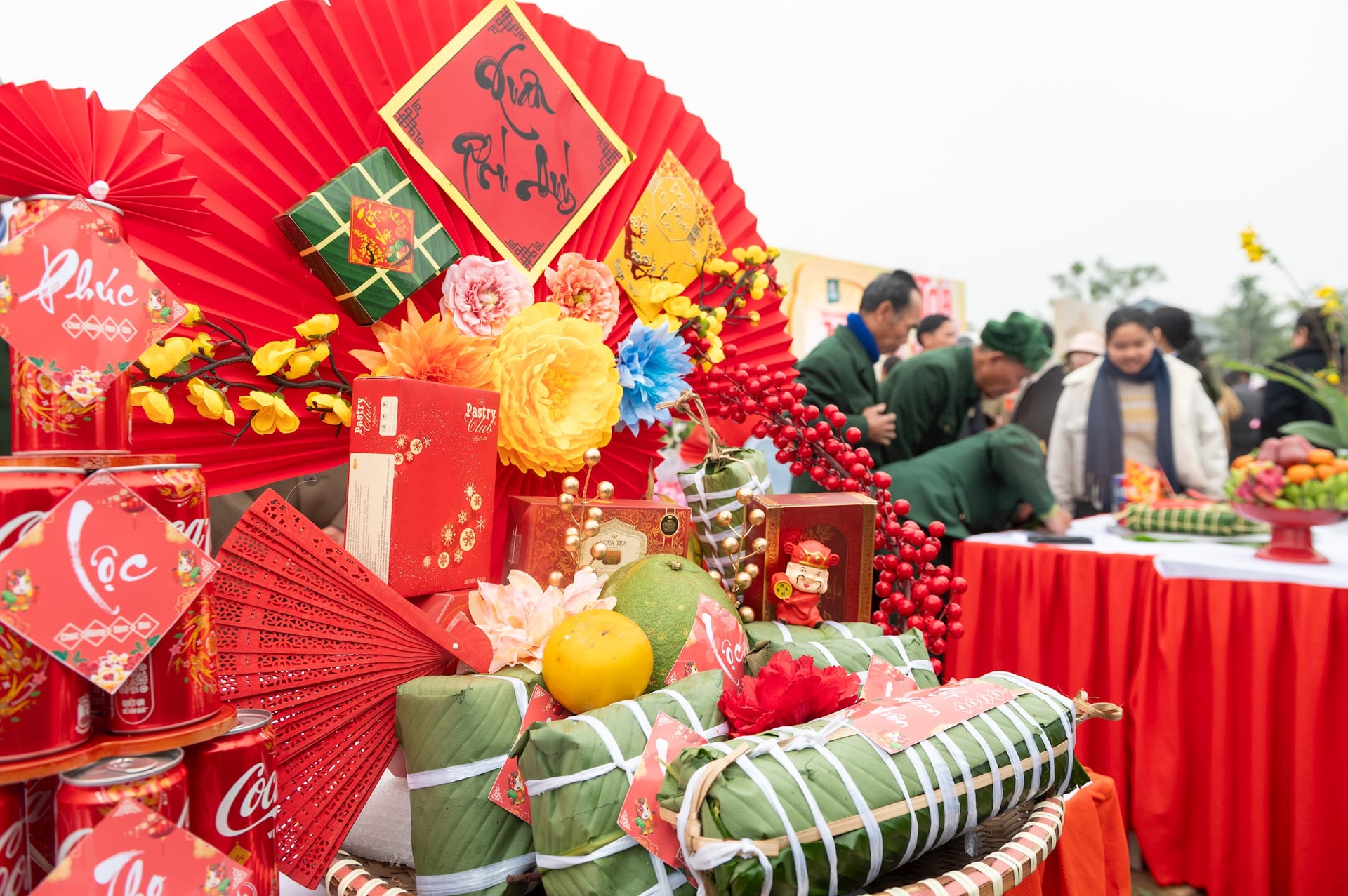 cuoc-thi-goi-banh-chung-tai-hien-nhung-phong-tuc-tet-quen-thuoc-cua-xu-nghe.jpg