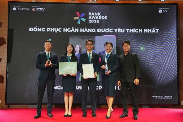 1-dong-phuc-nh-duoc-yeu-thich.jpg