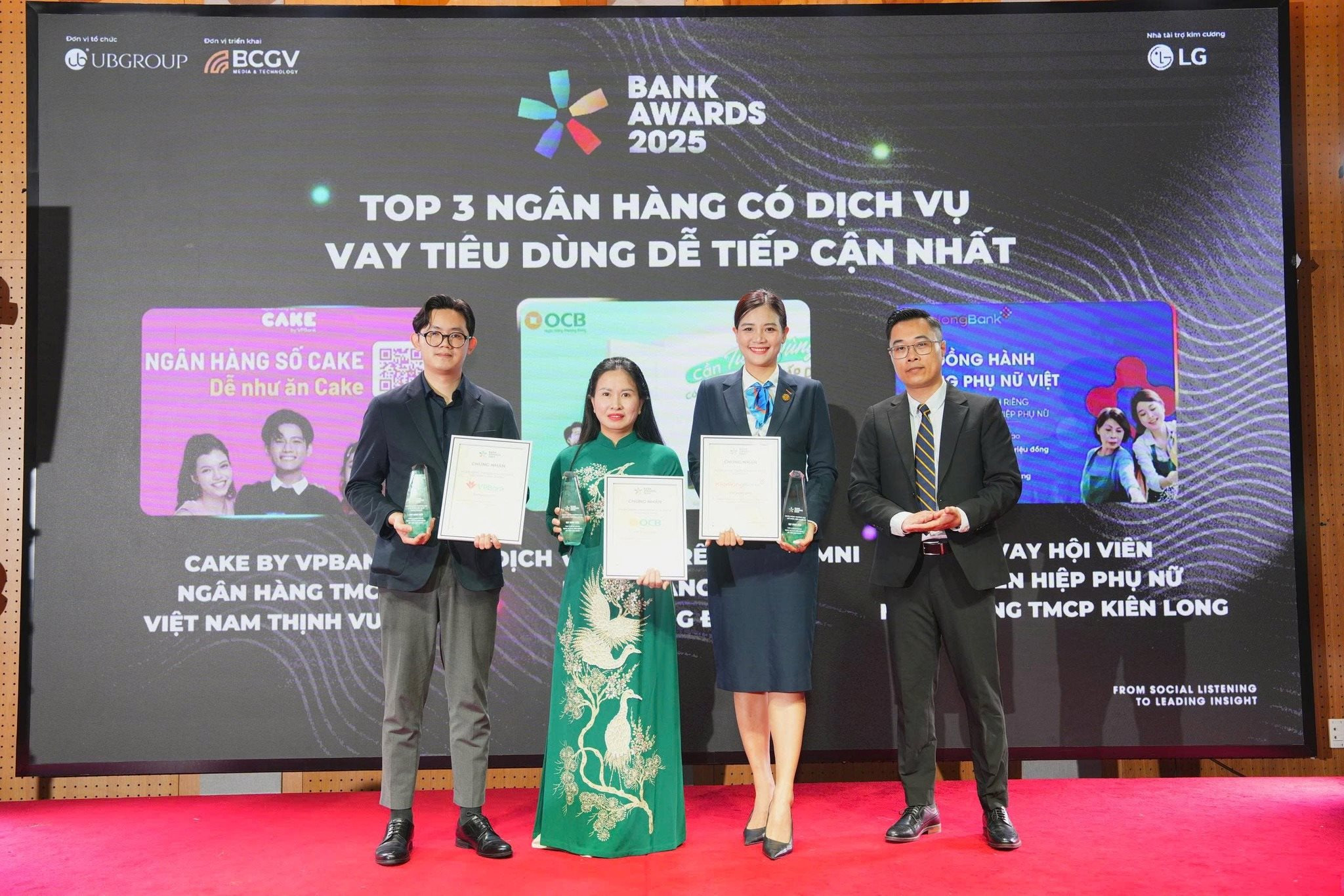 7-top-3-nh-co-dv-vay-td-de-tiep-can-nhat.jpg
