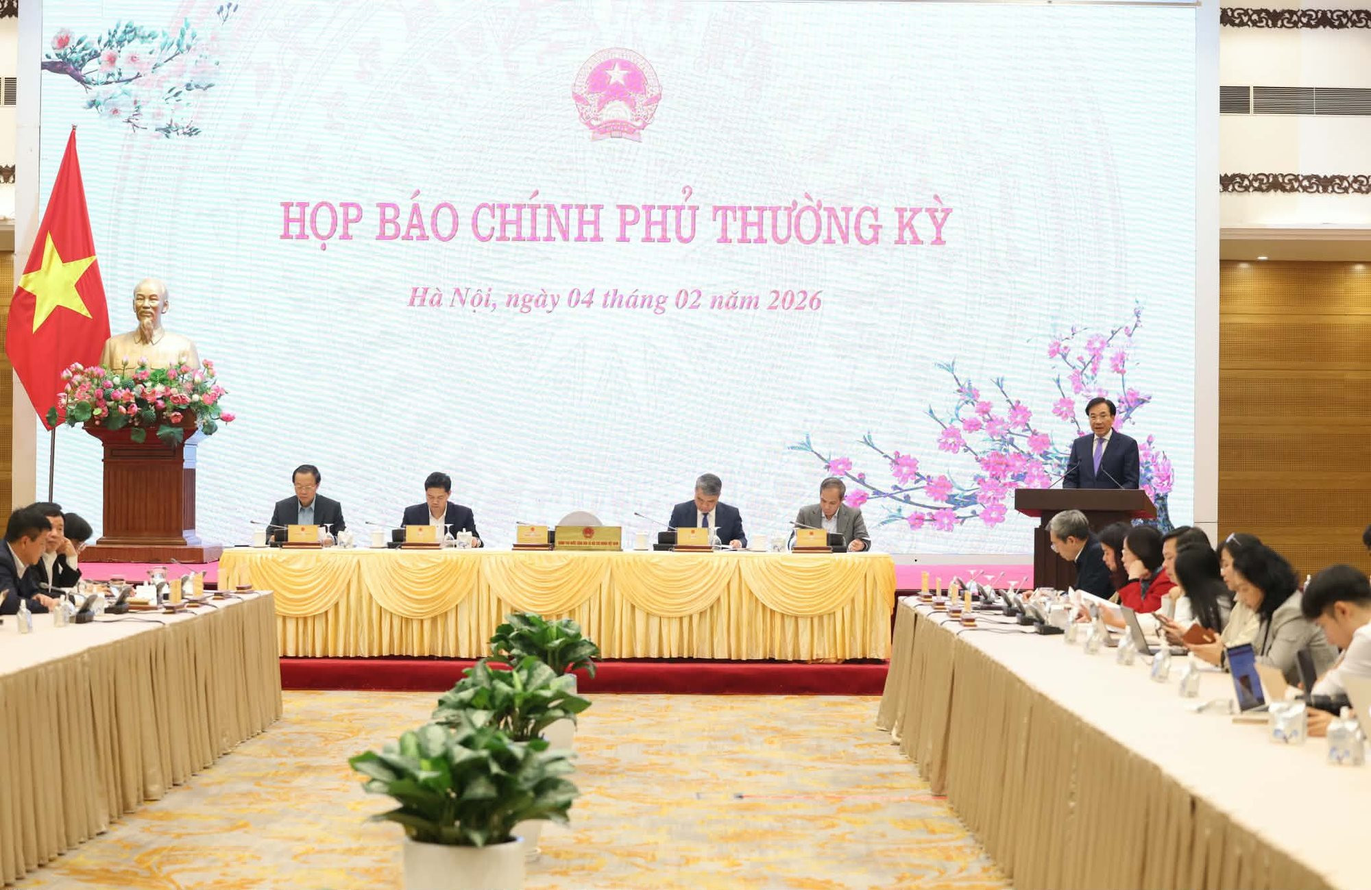 quang-canh-2-.jpg