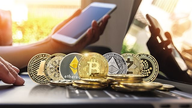 407111_bitcoin1.jpg