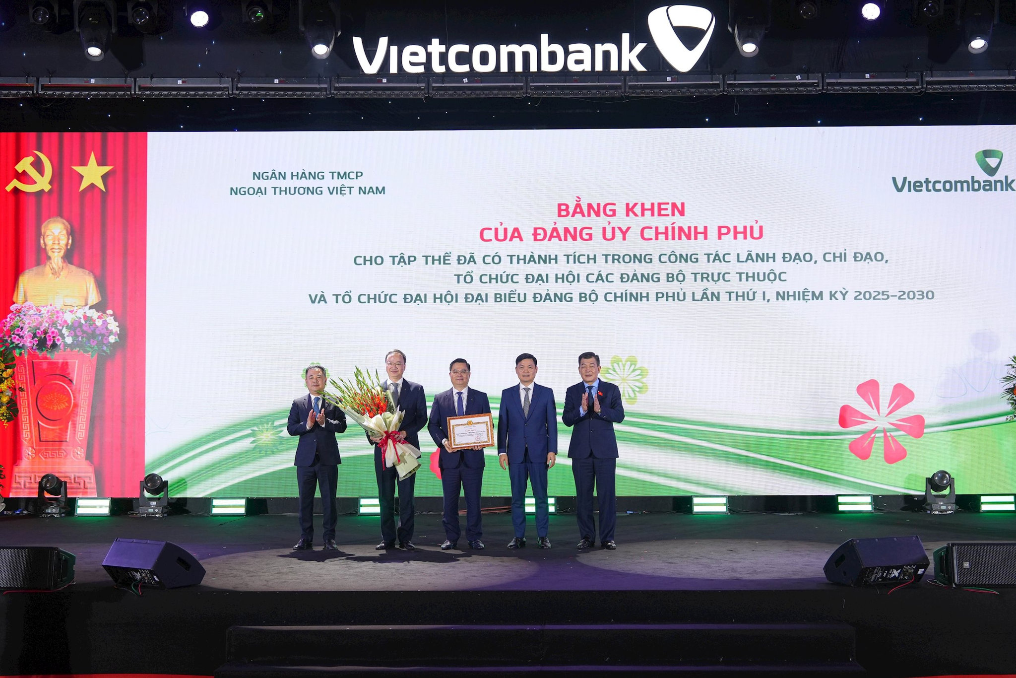 20260206_vietcombank_tttctt_phongvantonggiamdoc_03.jpg