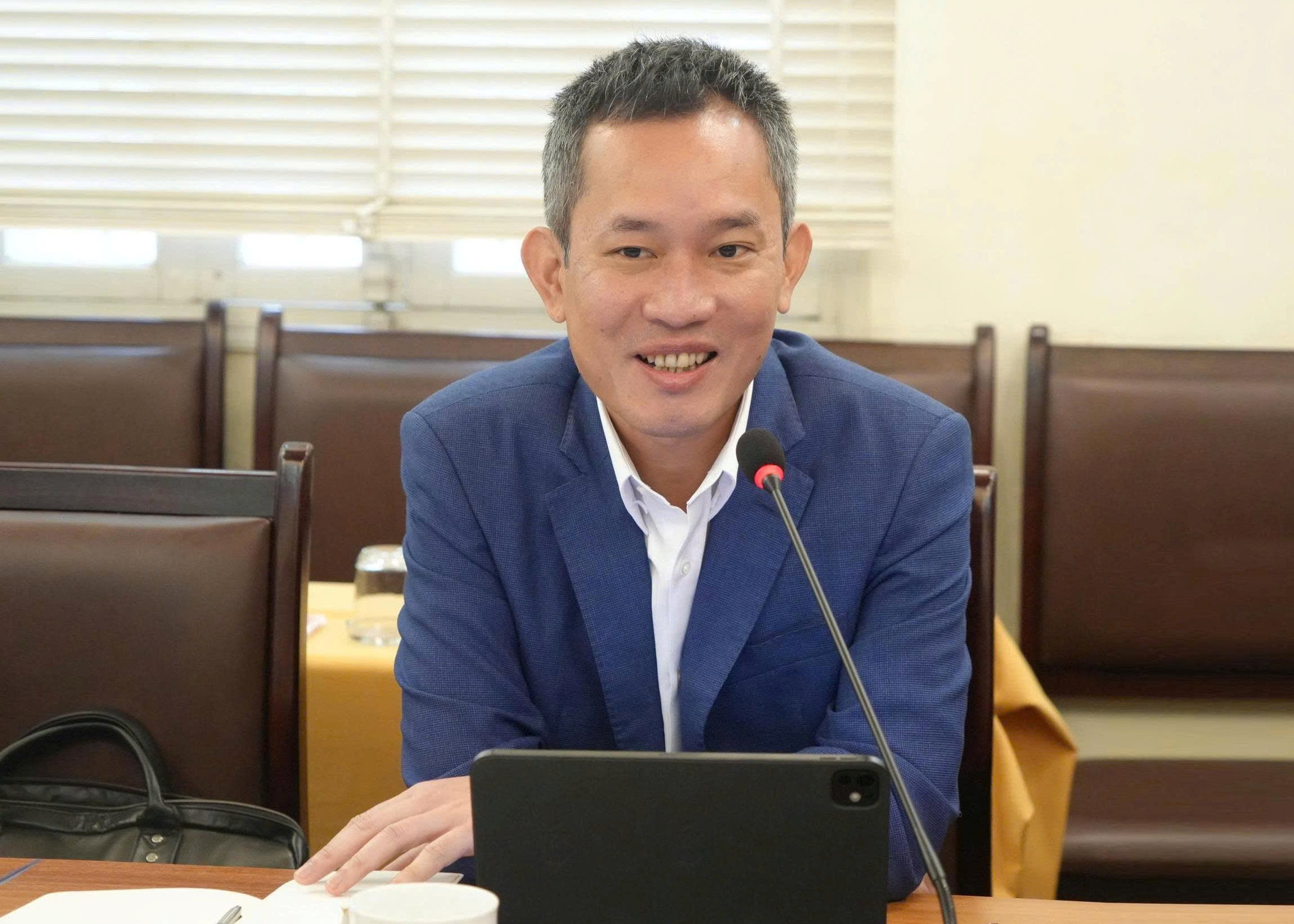 9.3-dai-dien-kpmg.jpg