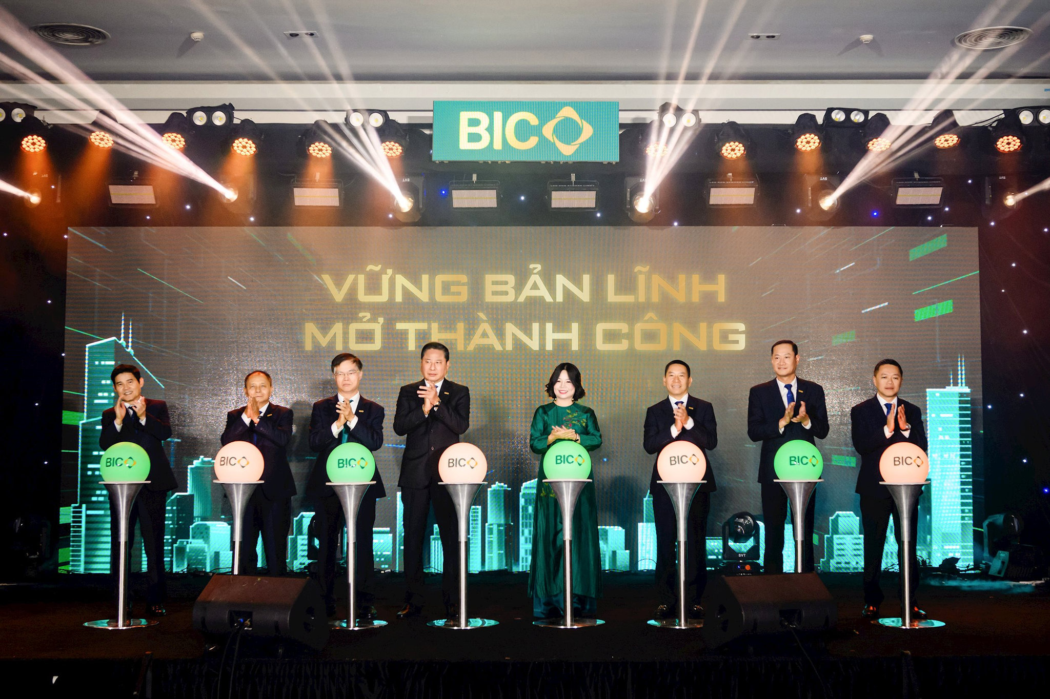 hdqt-ban-lanh-dao-bic-phat-dong-ke-hoach-kinh-doanh-2026.jpg